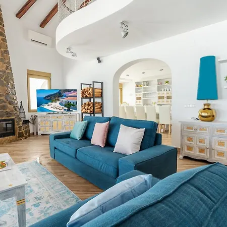 Maryvilla Inspiracion Y Vacaciones - Grand Penon Villa *